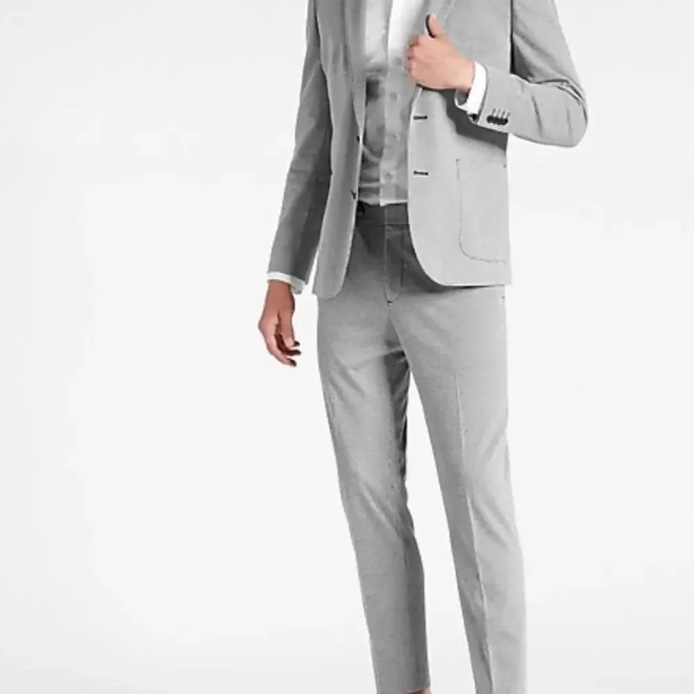 Express Men’s Luxe Comfort Soft Suit Jacket MSRP $248